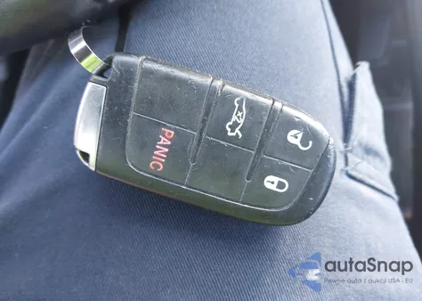 2015 Chrysler 200 S z USA, uszkodzony, nr VIN 1C3CCCBB4FN670400